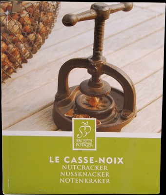 Cascanueces Tornillo Retro